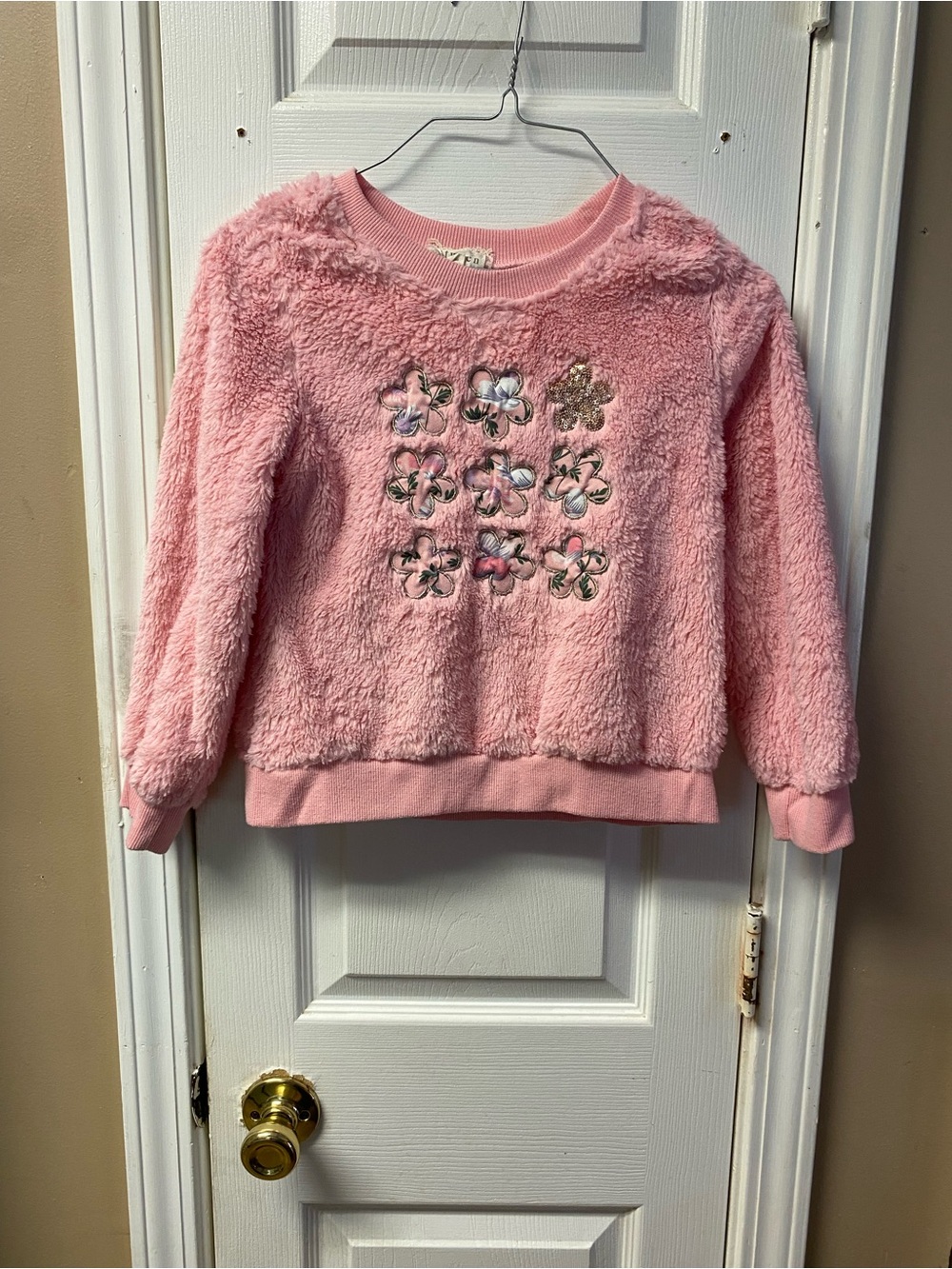 btween Pink Fuzzy Floral Embroidered Pullover